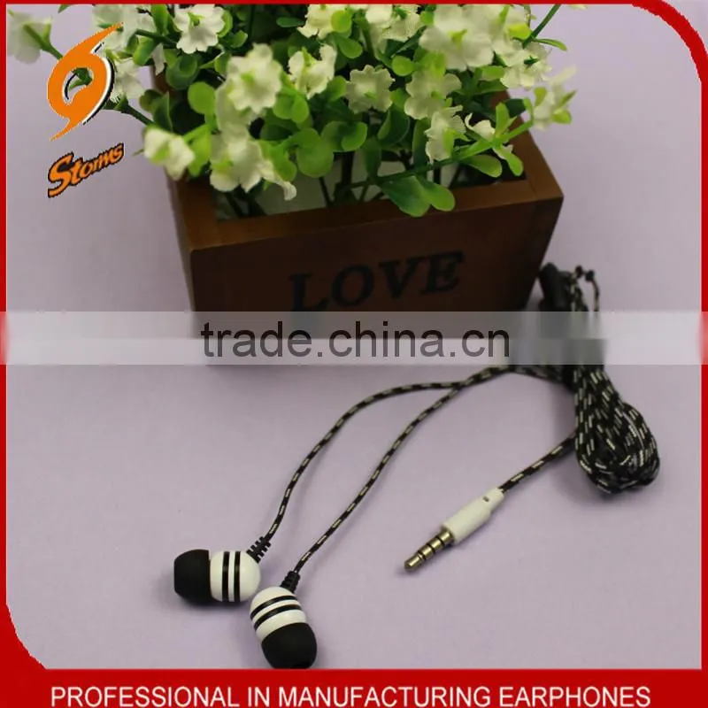 Matel earphone for mobile phone,best selling products,made in china.