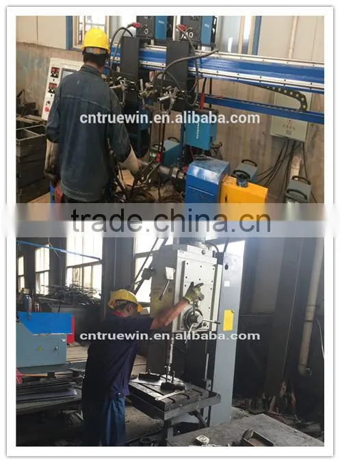 Solid tyres FOUR-WHEEL mobile hydraulic yard ramp