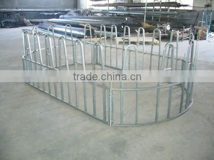 heavy duty cattle hey feeder for livestock