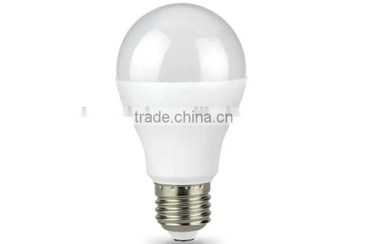 A60 color changing 1000lm 12w 100we E26 aluminum and plastic indoor light with UL technology