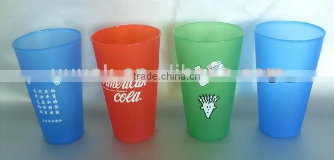 Glass bottle printing machine