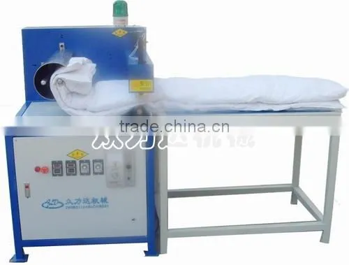 2017 The quilt rolling curling bagging machine