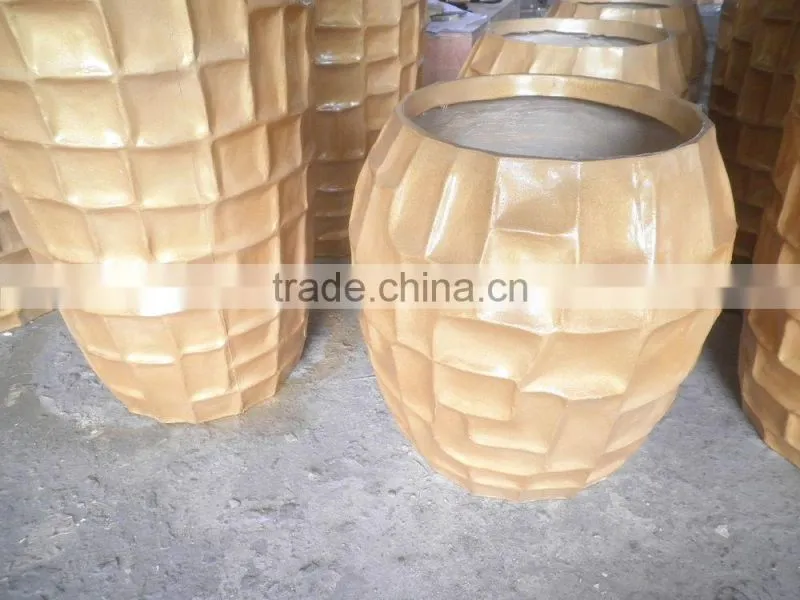 Resin garden planters garden urn planter wholesale