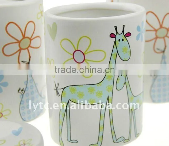 Beautiful Ceramic bath accessory
