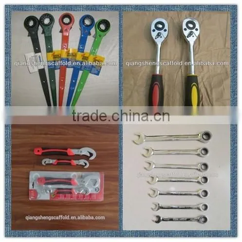 Carbon steel material hand tools adjustable wrench for industrial