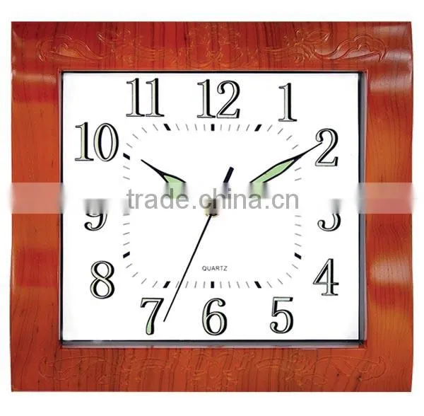 2014 Wooden Color Plastic Material Vintage Wall Clock