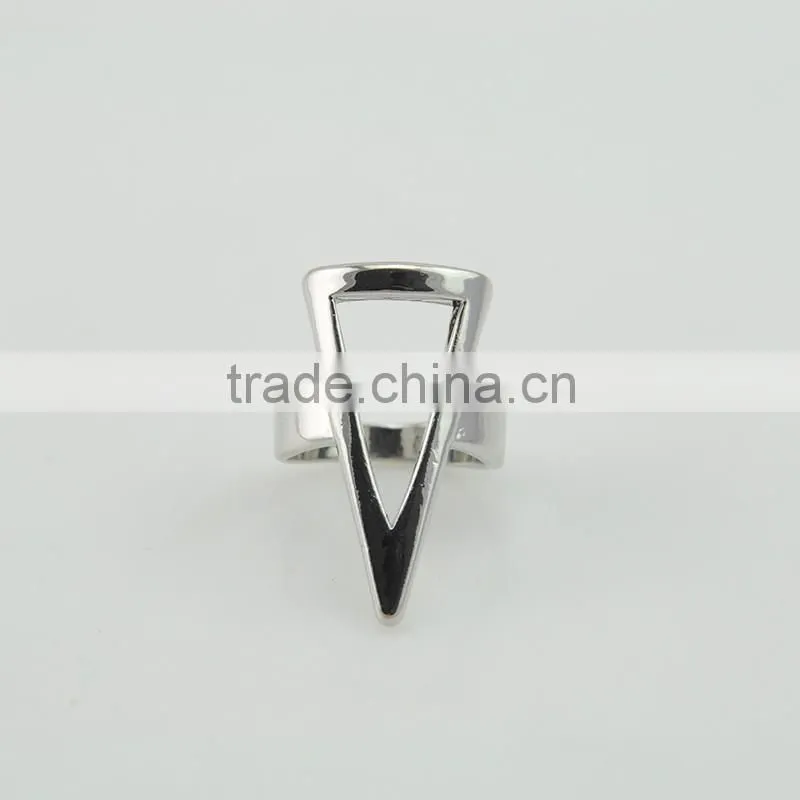 Simple silver metal zinc alloy design rings jewelry with triangle shape