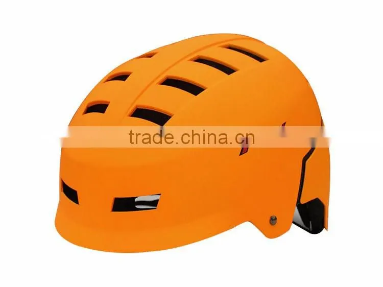 Modern Classic Style Widely Used Climbing Helmet