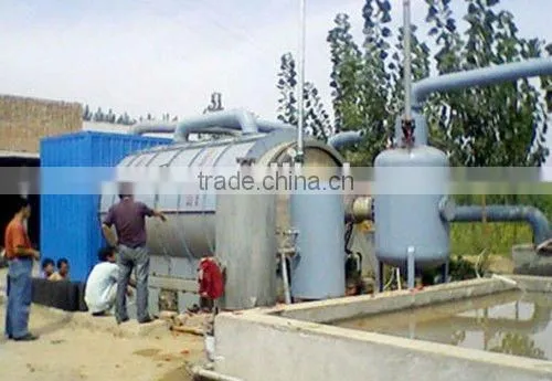 Waste tyre recycling machine