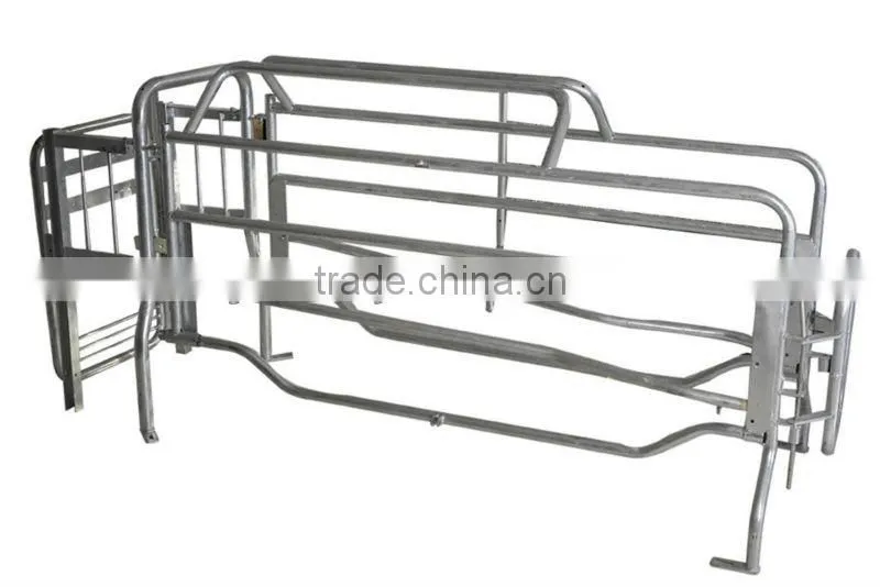 electro galvanized or PVC coated pig crate