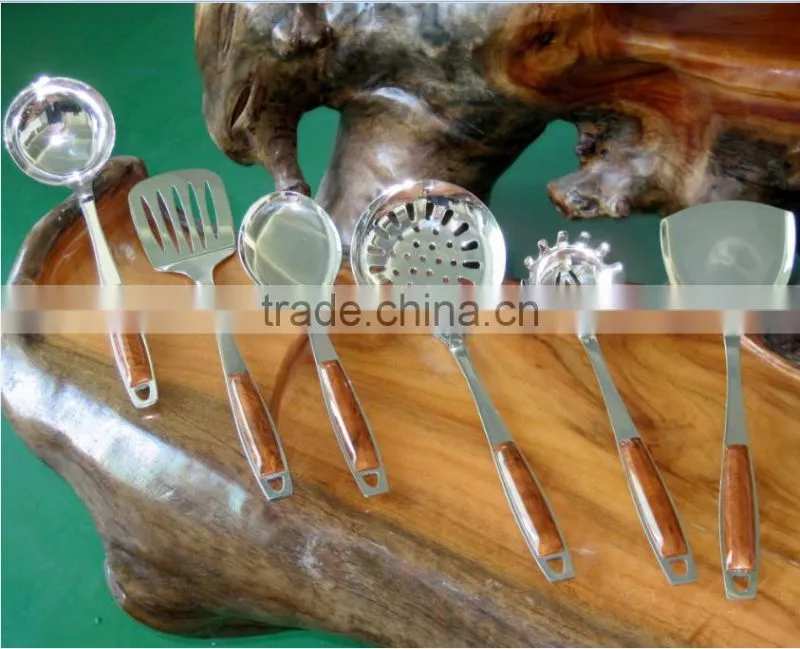 Best selling 6pcs simple plastic handle stainless steel kitchen utensils and passed ISO9001 quality standard