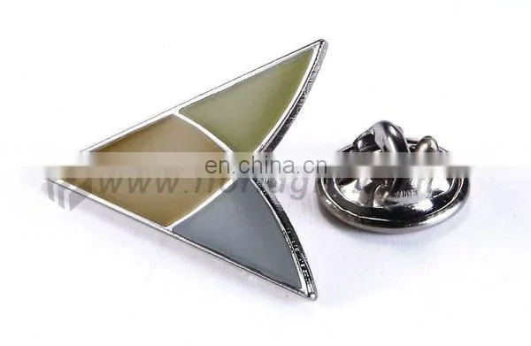 The exquisite cheap custom metal badge