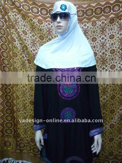 C212 Stylish beautiful muslim abaya