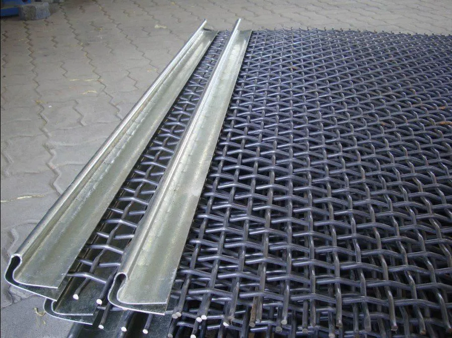 Galvanized-Stainless-Steel-Crimped-Wire-Mesh-for-Viberating-Crusher-Screen (1)