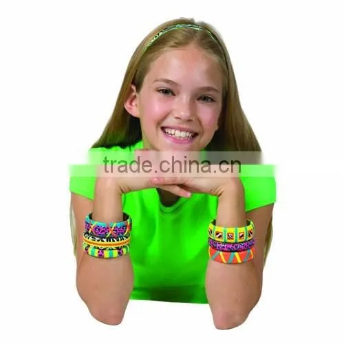 Girls DIY craft kit Wooden Loom weaving set for kids