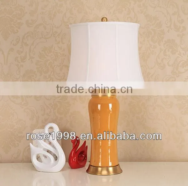table lamp with ceramic and cracked ice
