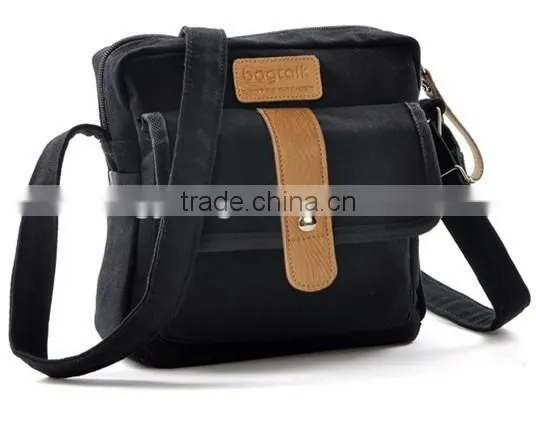 Factory OEM canvas travel sport shoulder bag with main compartment