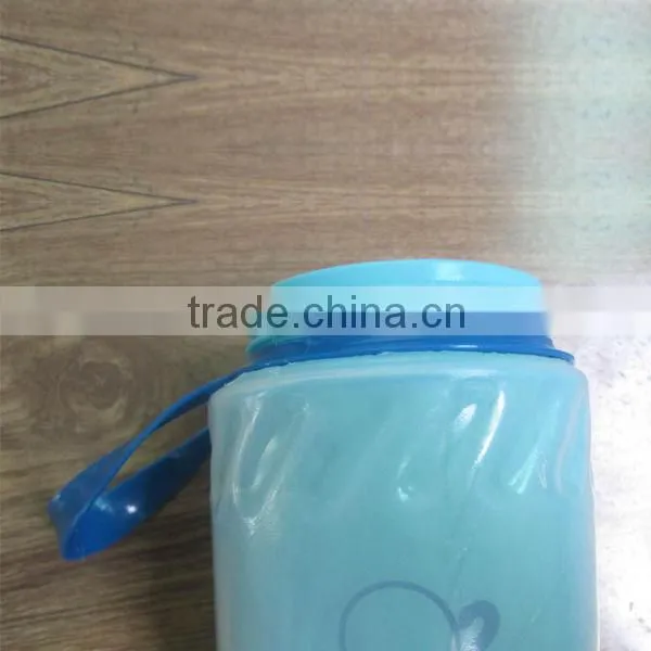 780ml/24oz BPA free insulated sports water bottle