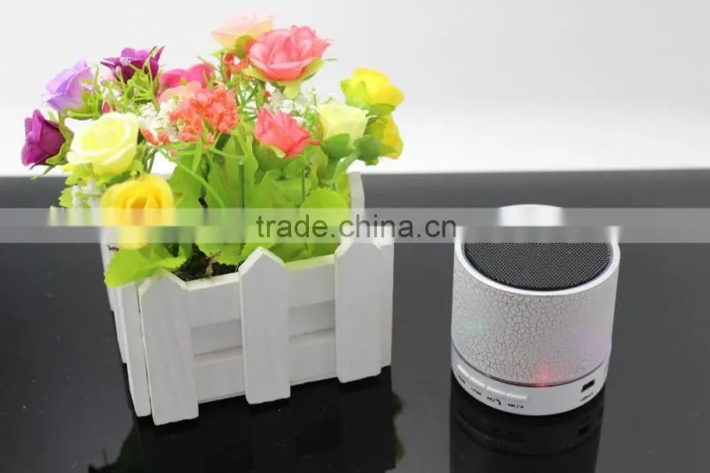 OEM Portable Mini Speaker With Usb Charger ,Bluetooth Speaker With LED Light