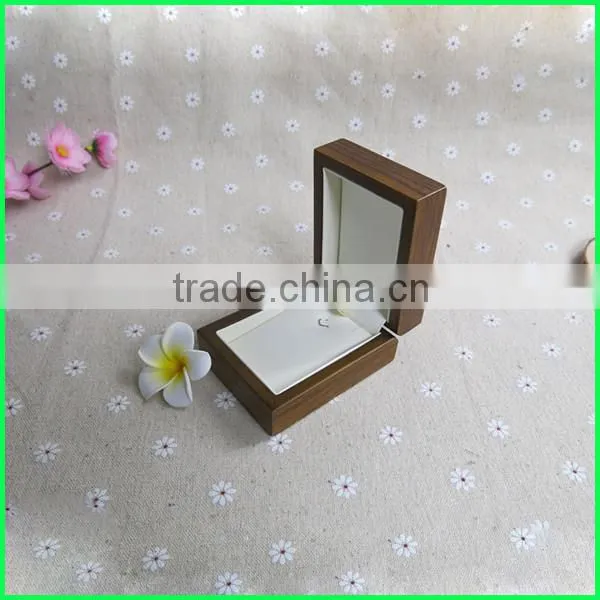 2015 Creative Luxury Watch Box with Custom Logo Printing