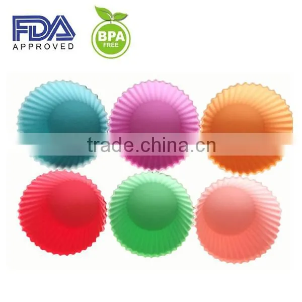 Silicone Baking Cups / Muffin Molds - 12 Reusable Cupcake Liners in Storage Container