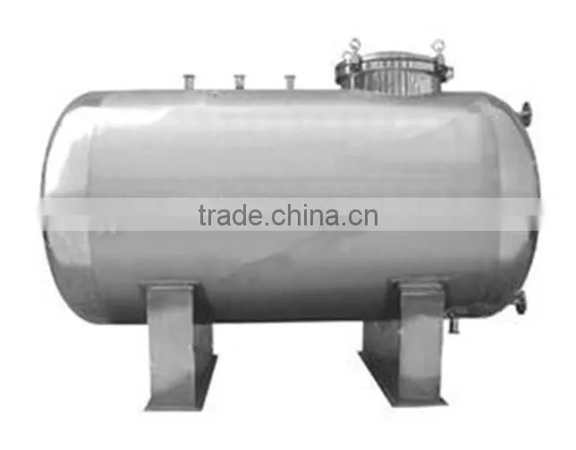horizontal water storage tank