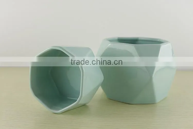 Factory wholesale custom design prismatic holder ceramic candle jar