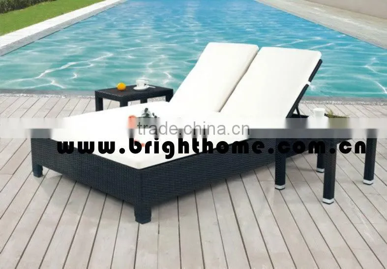 Cheap Classic Pool Chaise Lounge