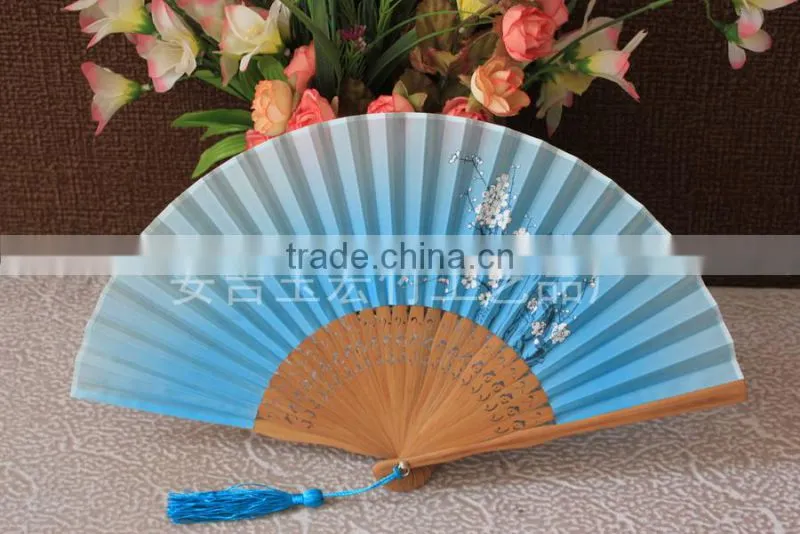 Chinese style silk hand folding fan