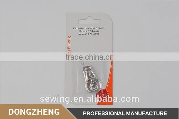 Hot selling silver tone pattern carved bow wire easy needle threader