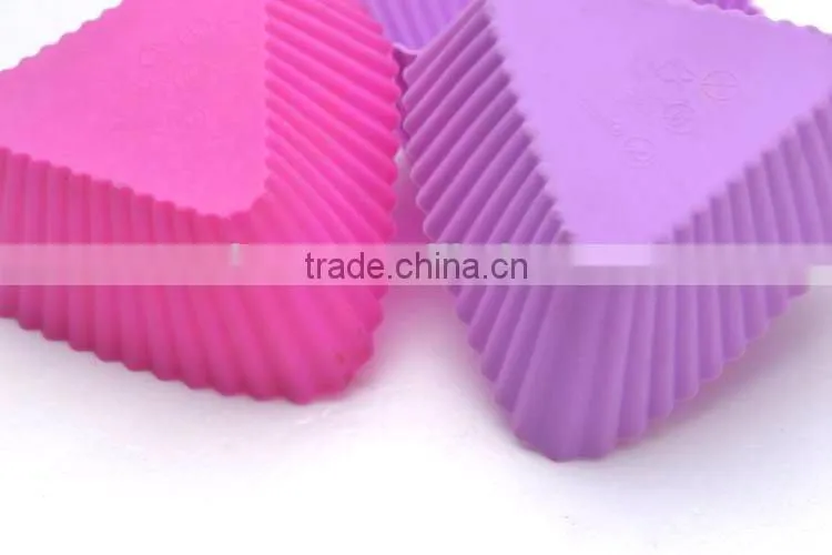 Triangle muffin pan in guangdong