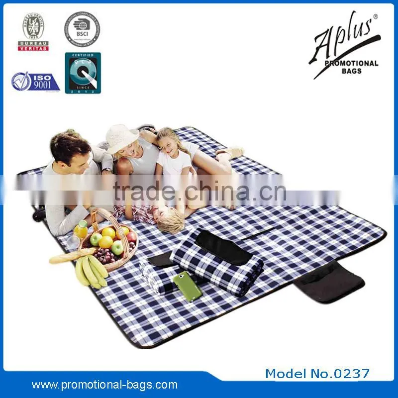 2015 foldable folding waterproof rug play mat mats picnic
