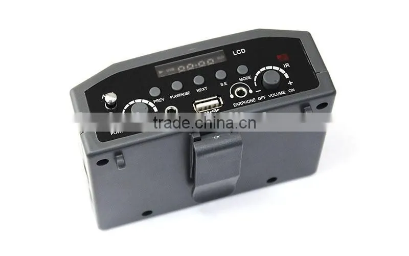 loudspeaker with microphone