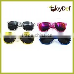 Fashionable sunglasses Custom logo promo sunglasses