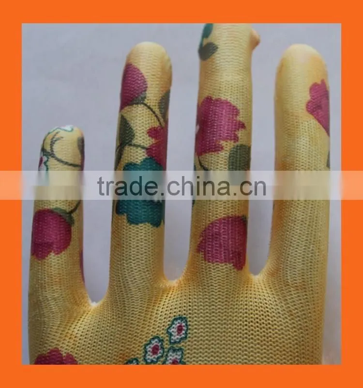 Polyester Shell Women Garden Gloves With PU Coated Palm Dip