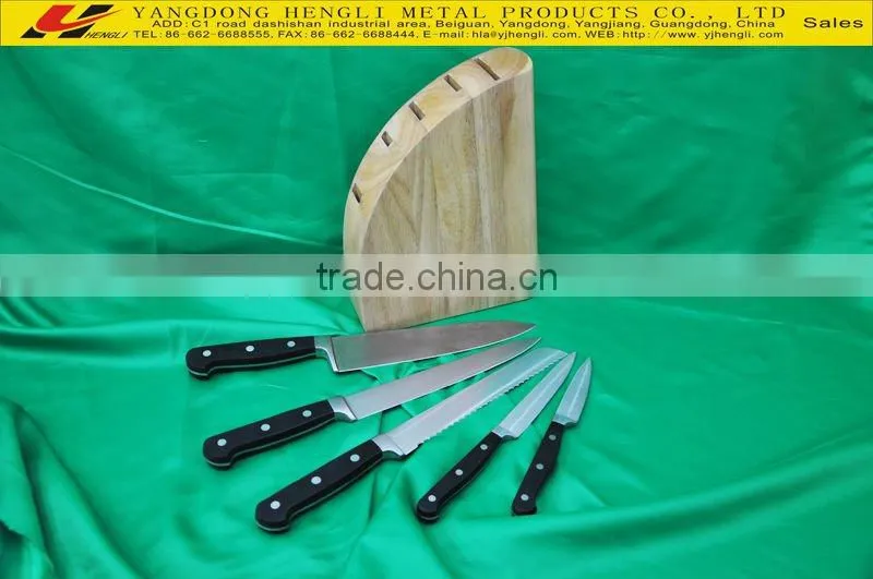 knife set with wooden block