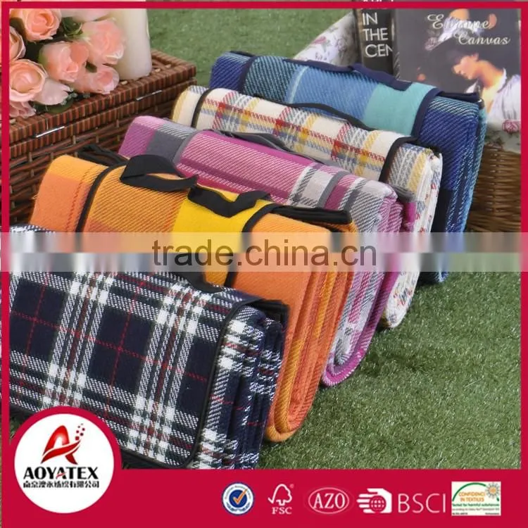 Briefcase style 100% acrylic waterproof outdoor blanket