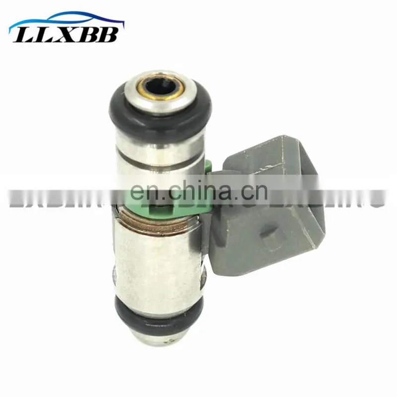 Genuine LLXBB Fuel Injector Nozzle IWP024 For VW Gol Parati Saveiro Quantum Santana Magneti 50100702 0269980312