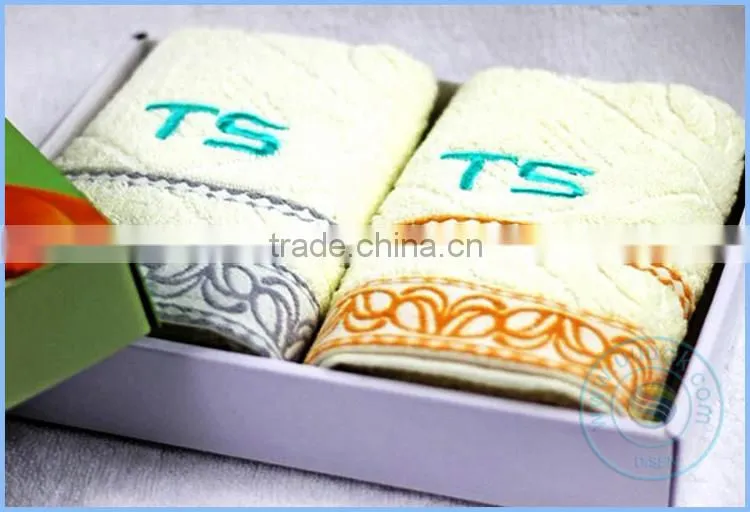 Tubular embroidery machine