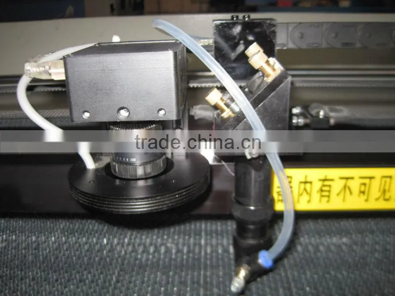 fabric cutting laser machine with rotating table