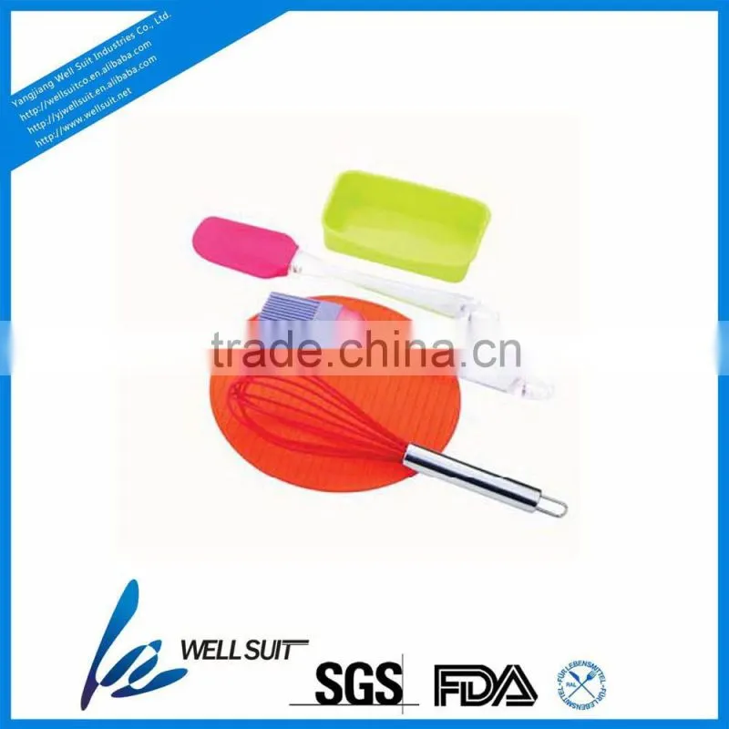 hot selling high quality cute kitchen utensils set