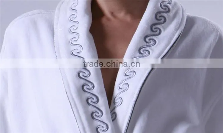 LinenPro Wholesale 5 Star Hotel Bath Robe Kimono Satin Robe