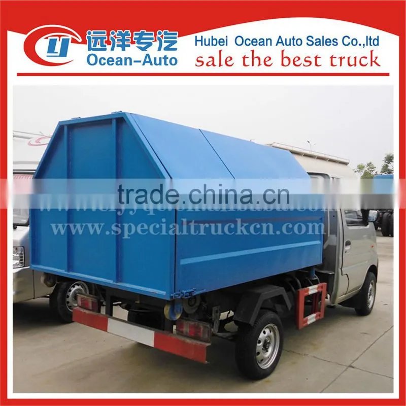 CCAG mini roll-off lift garbage truck