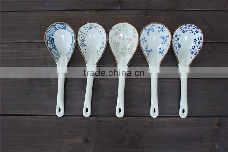 High quality SP-1537 Haonai factory directly big ceramic soup spoon