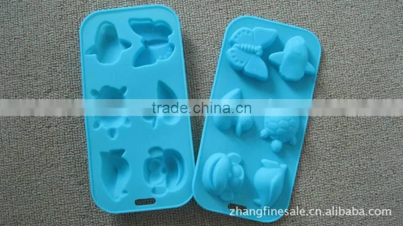 cartoon pattern 6-10 case 100% food grade silicone ice tray