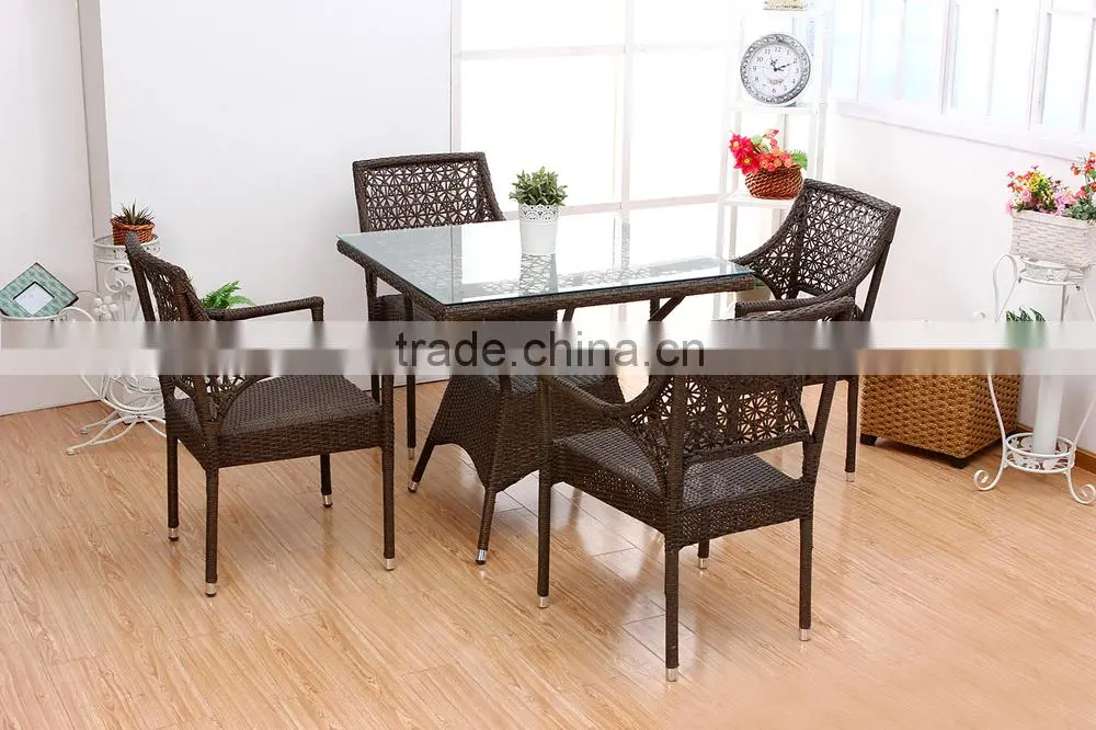 Backyard Classic Ratten set, four people dining set
