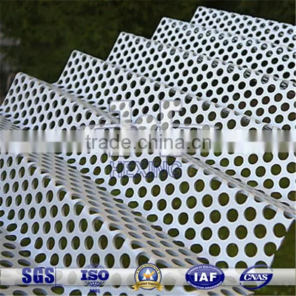 Galvanized Perforated Metal Mesh Used for Building Decoration