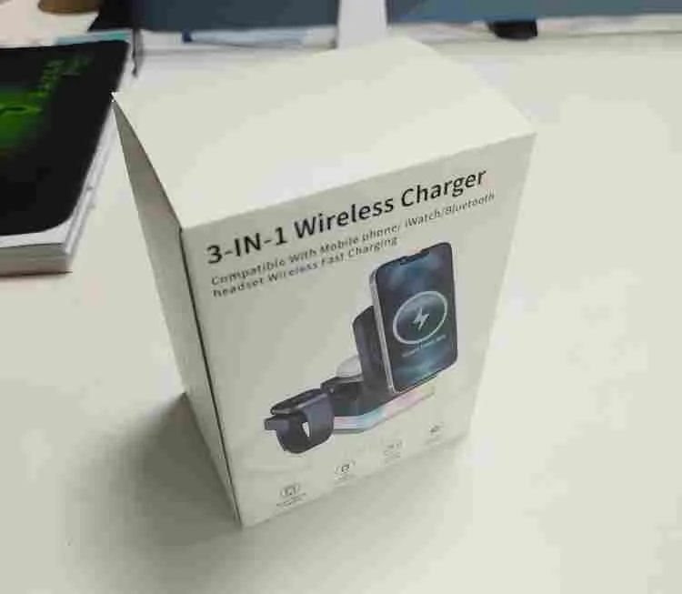 3-in-1-wireless-charger-package-box.jpg.webp