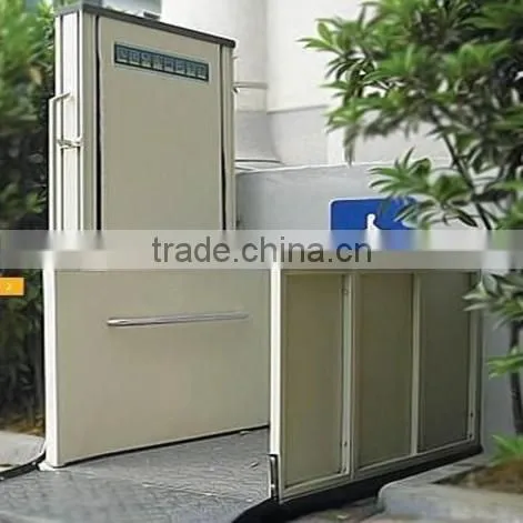 Adjustable height lift platfor with no obstacle for disabled people
