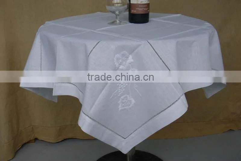 hand embroidery table cloth